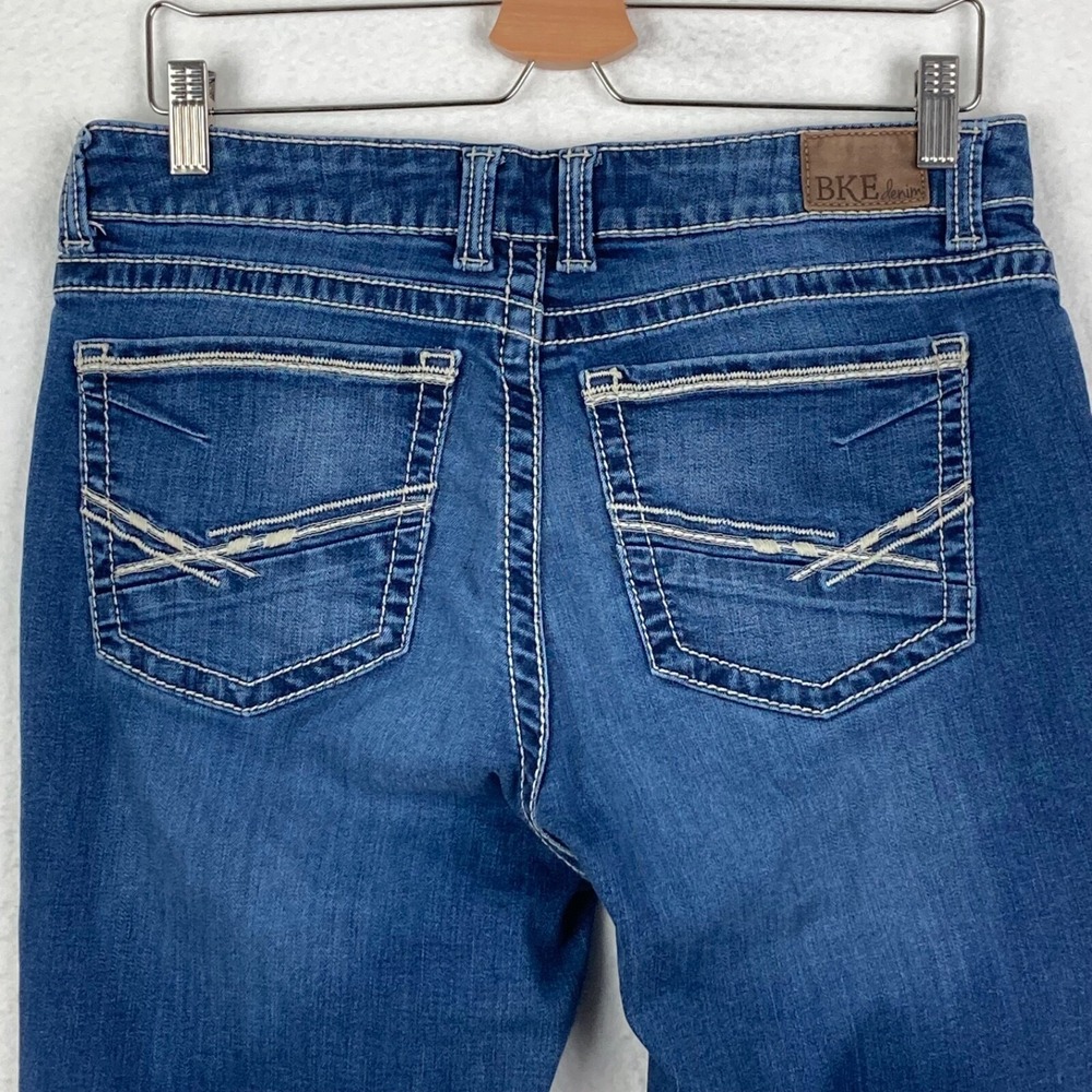 Buckle BKE Denim Harper Mid Rise Dark Wash Size 31 Embroidered  Blue Jeans - Picture 11 of 14